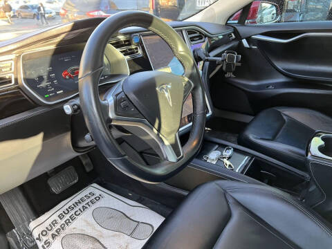 2016 Tesla Model S 85D