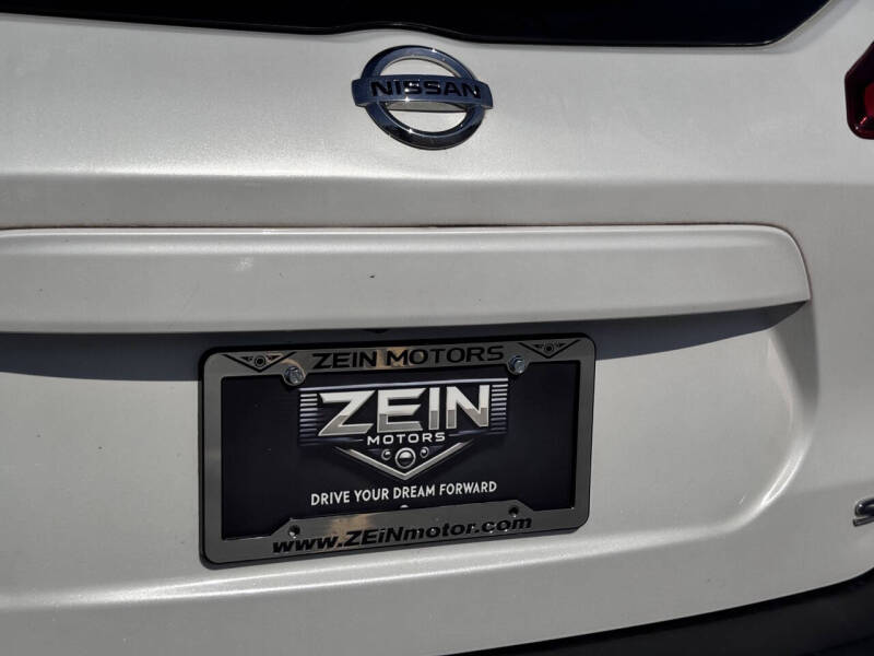 2018 Nissan Kicks SR