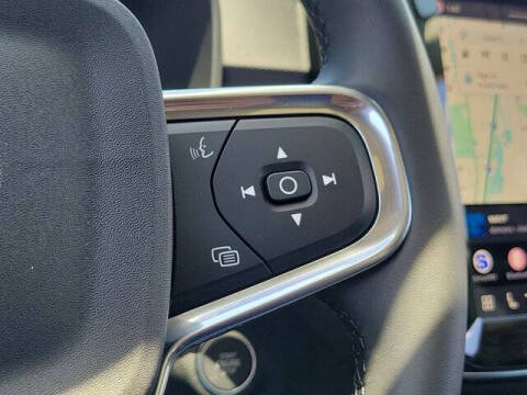 2026 Volvo XC40 B5 Core