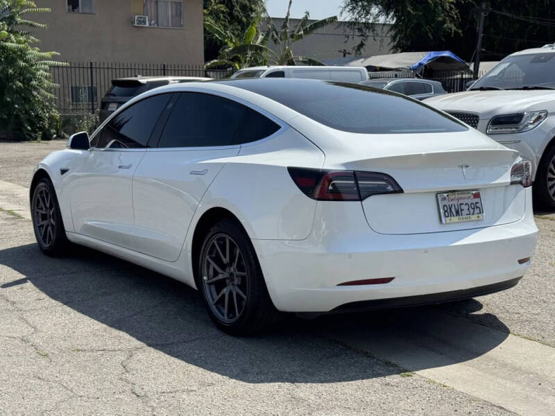 2019 Tesla Model 3 Standard Range Plus