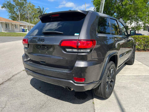 2021 Jeep Grand Cherokee Laredo E