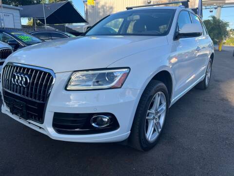 2016 Audi Q5 for sale at RoMicco Cars and Trucks in Tampa FL
