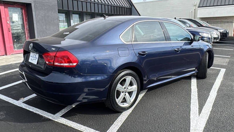 2015 Volkswagen Passat 1.8T Limited Edition