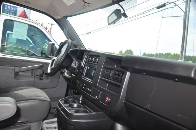 2019 GMC Savana 2500