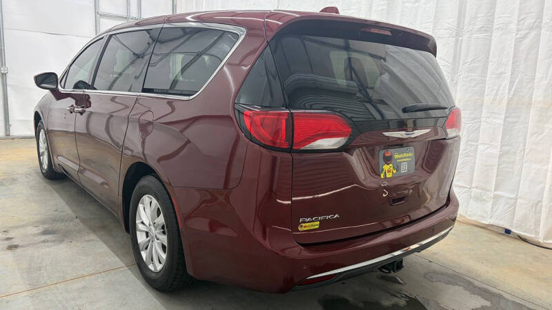 2018 Chrysler Pacifica Touring Plus