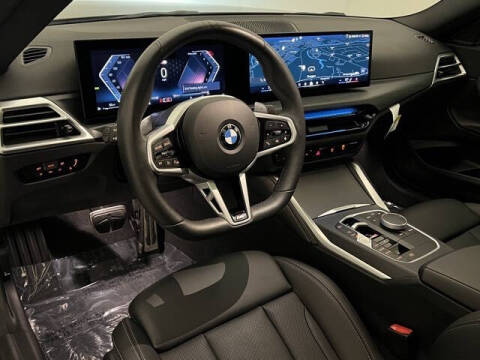 2025 BMW 2 Series 230i