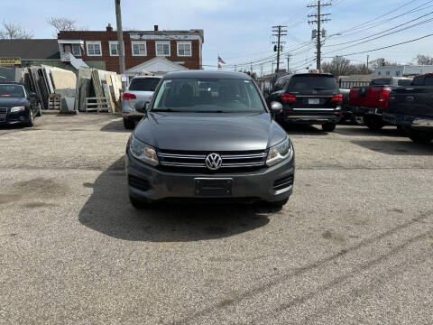 2013 Volkswagen Tiguan S 4Motion
