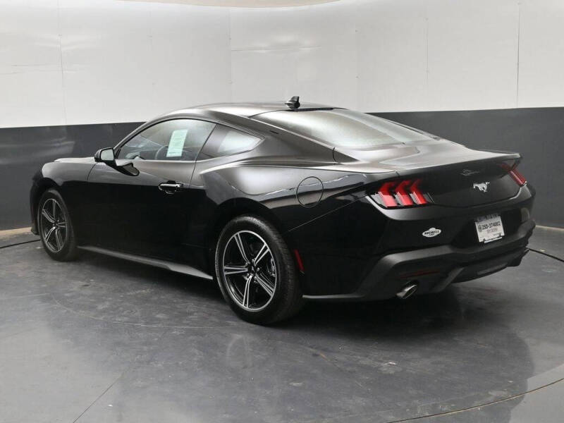 2025 Ford Mustang EcoBoost