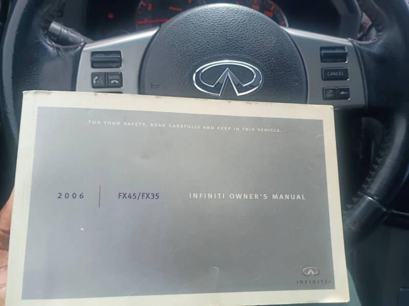 2006 Infiniti FX35