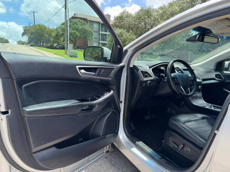 2019 Ford Edge SEL