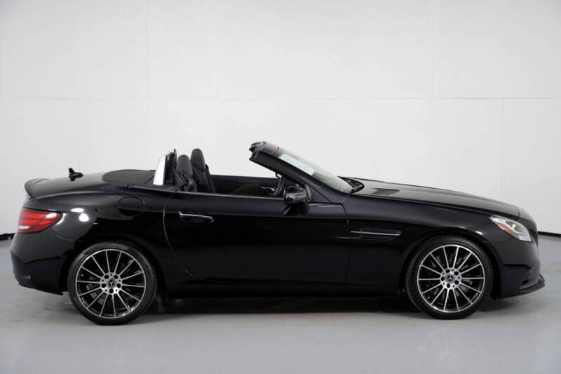 2019 Mercedes-Benz SLC SLC 300