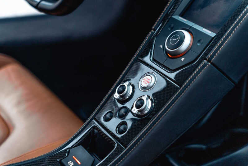 2012 McLaren MP4-12C