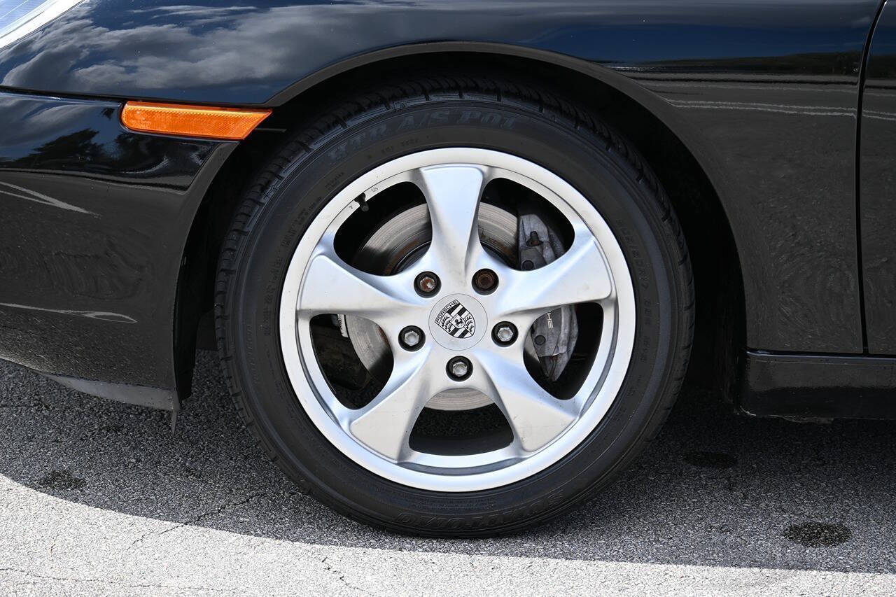 2002 Porsche Boxster 14