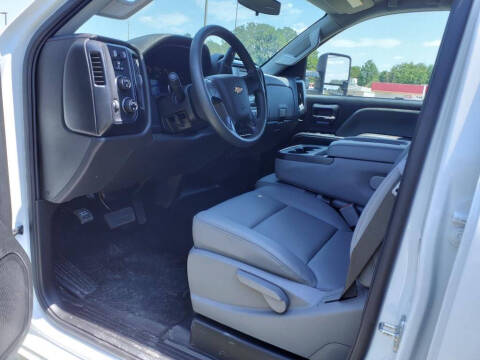 2024 Chevrolet Silverado MD