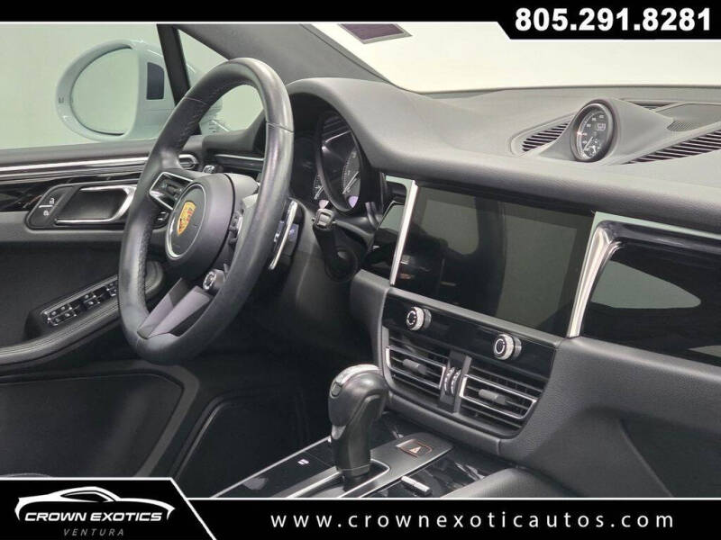 2023 Porsche Macan S