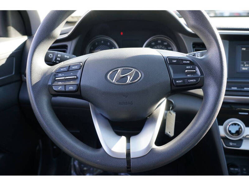 2019 Hyundai Elantra