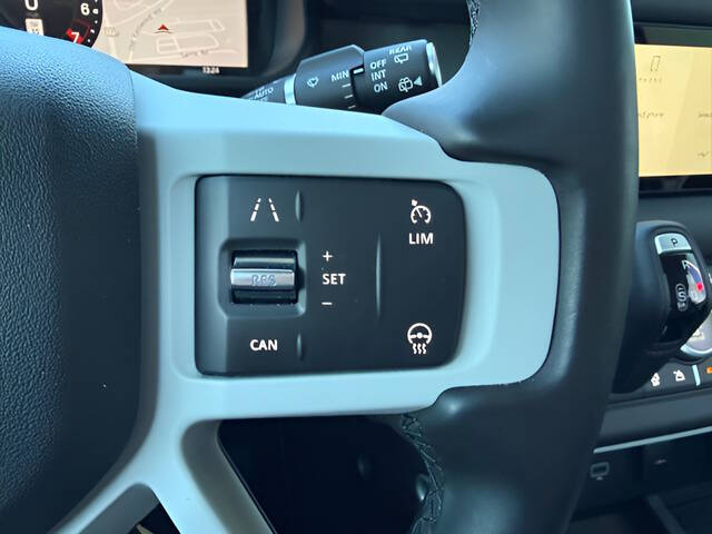 2023 Land Rover Defender