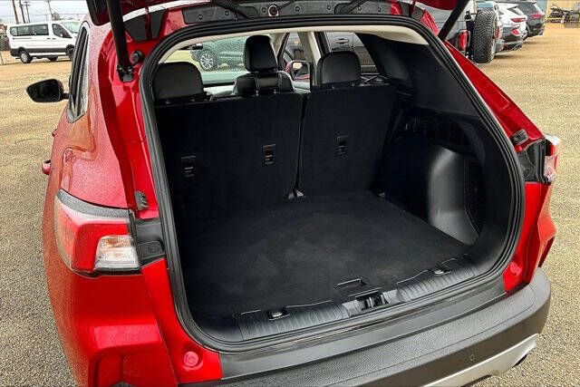 2022 Ford Escape SEL