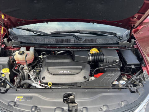 2017 Chrysler Pacifica Touring-L