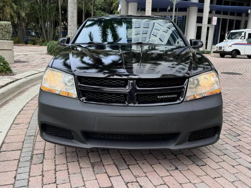 2012 Dodge Avenger SE