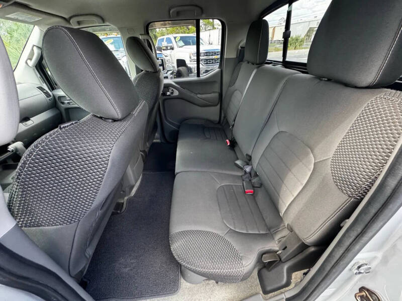 2016 Nissan Frontier Desert Runner