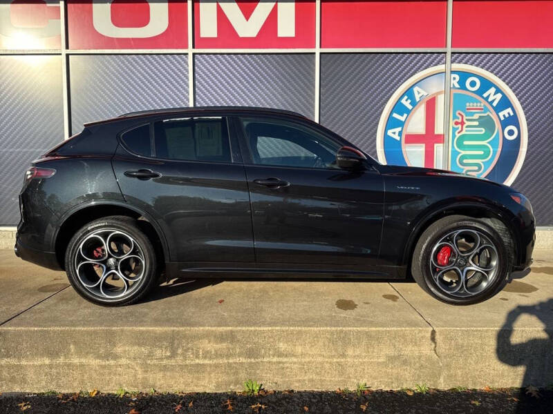 2024 Alfa Romeo Stelvio Veloce