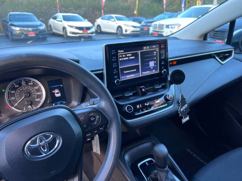 2020 Toyota Corolla LE