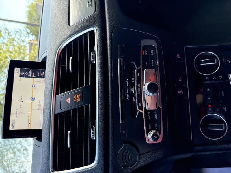 2016 Audi Q3 2.0T quattro Prestige