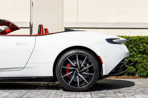 2019 Aston Martin DB11 Volante