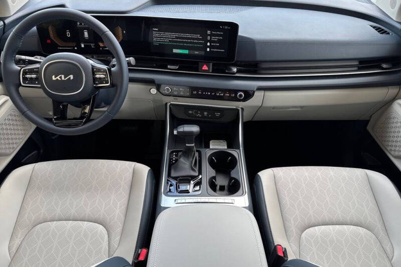 2026 Kia Carnival EX