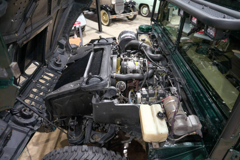 1998 AM General Hummer Hard Top