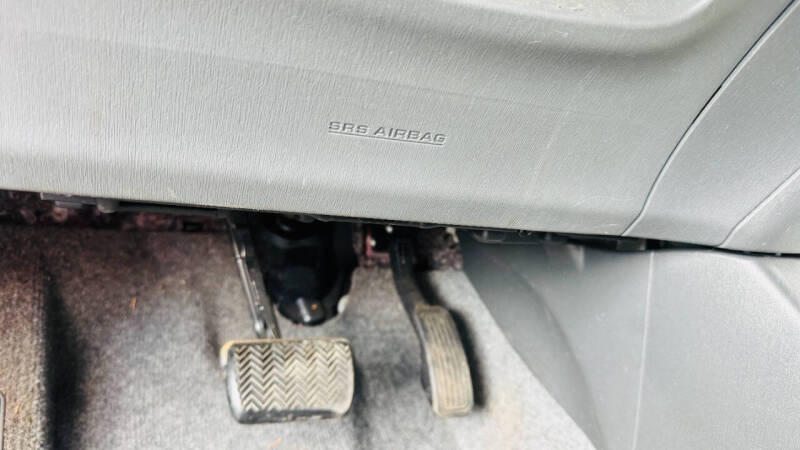 2011 Toyota Prius Two
