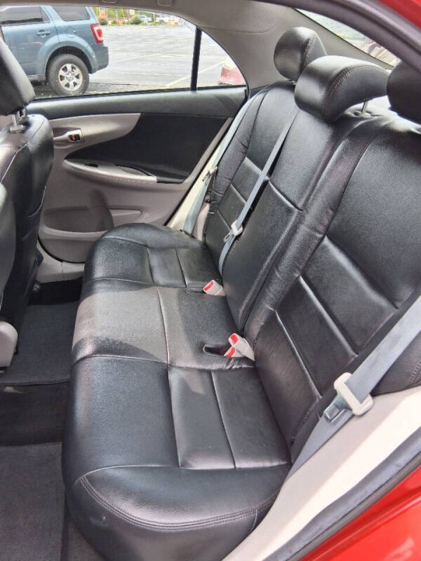 2012 Toyota Corolla LE