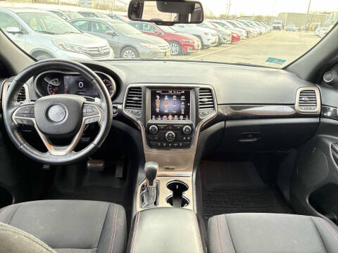 2016 Jeep Grand Cherokee Laredo