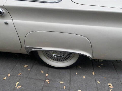 1957 Ford Thunderbird