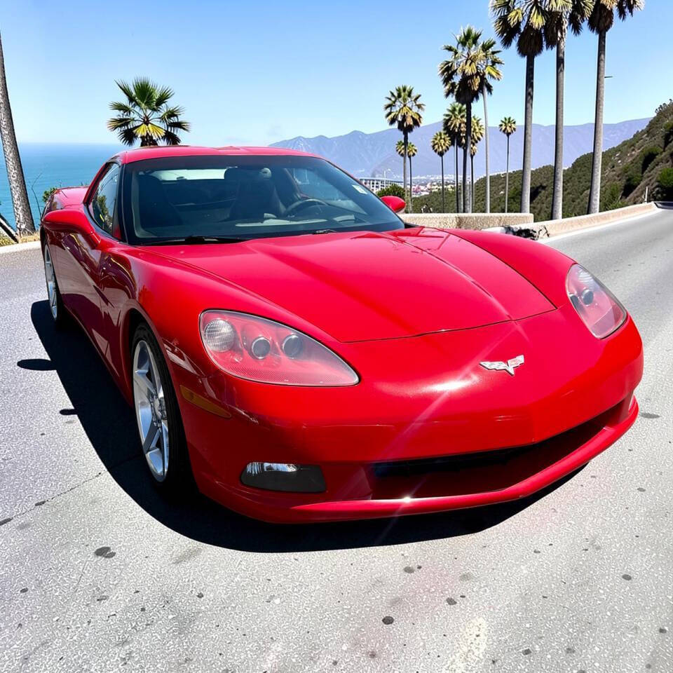 Red 2005 Chevrolet Corvette Base 2dr Coupe 2