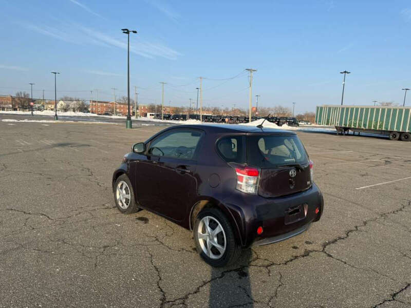 2014 Scion iQ