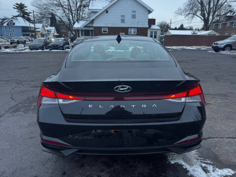 2021 Hyundai Elantra
