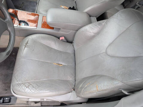 2011 Toyota Camry LE V6