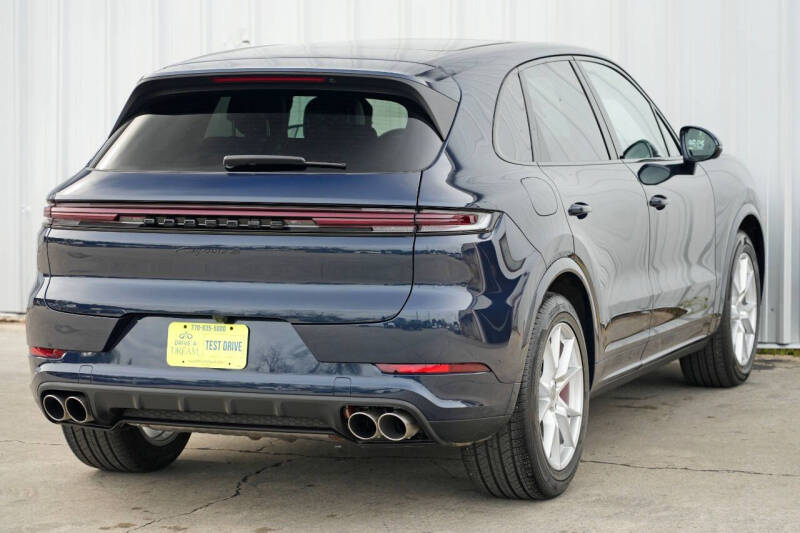 2025 Porsche Cayenne S