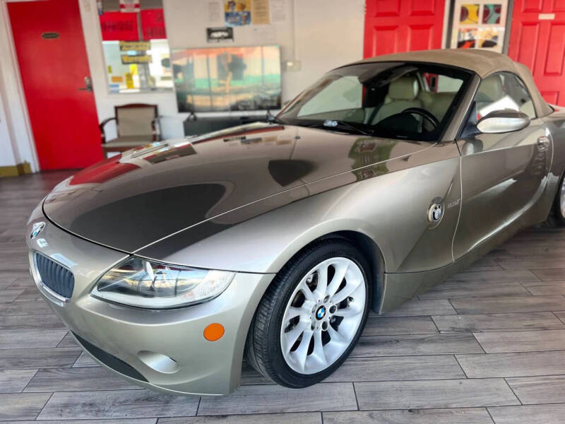 2005 BMW Z4 2.5i