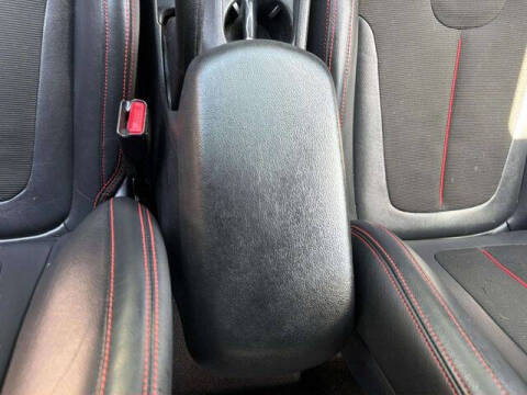 2019 Hyundai Veloster 2.0L Premium