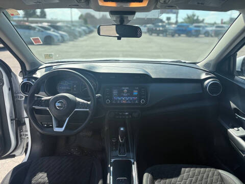 2021 Nissan Kicks SV
