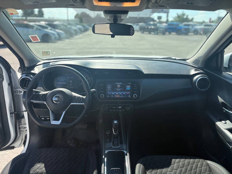 2021 Nissan Kicks SV