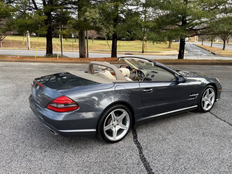 2011 Mercedes-Benz SL-Class SL550 photo 12