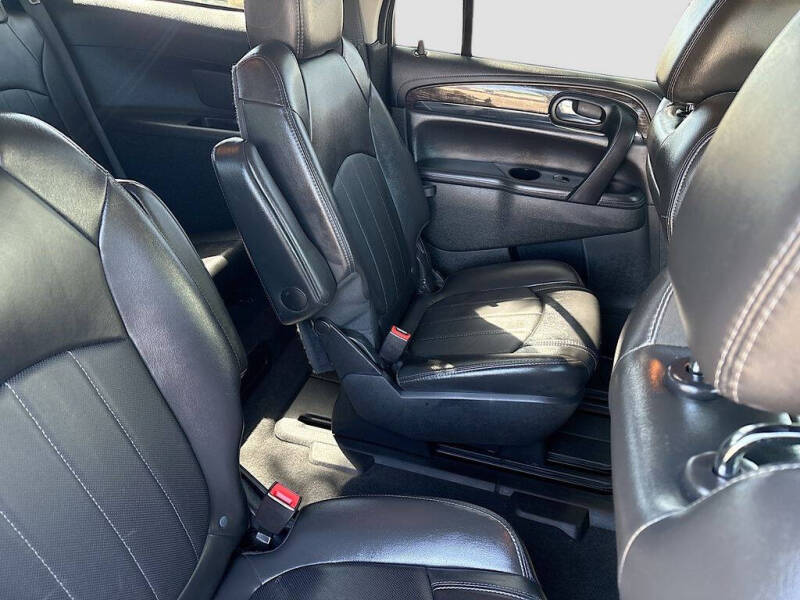 2017 Buick Enclave Leather
