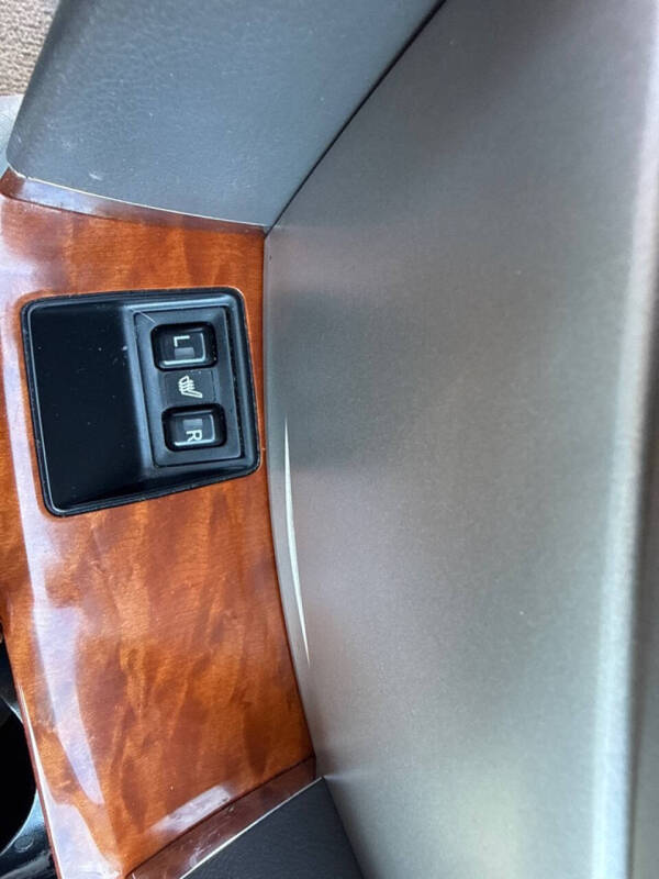 2011 Toyota Camry XLE V6