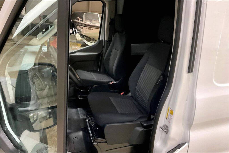 2026 Ford Transit 250