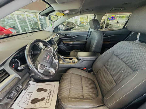 2019 GMC Acadia SLE-2