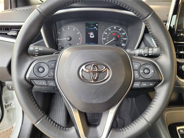 2023 Toyota Corolla Hatchback SE